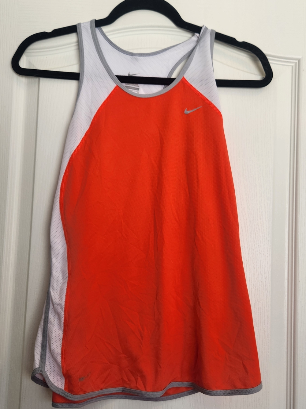 Nike Women’s Orange and White Athletic Tank with Silver Swoosh M Euc